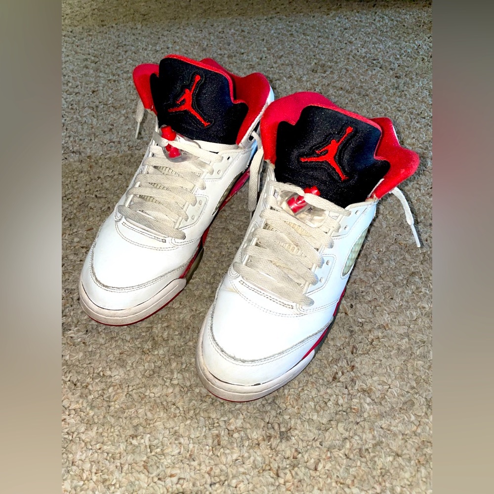 Jordan 5 Fire Red 2013 Release Size 7Y